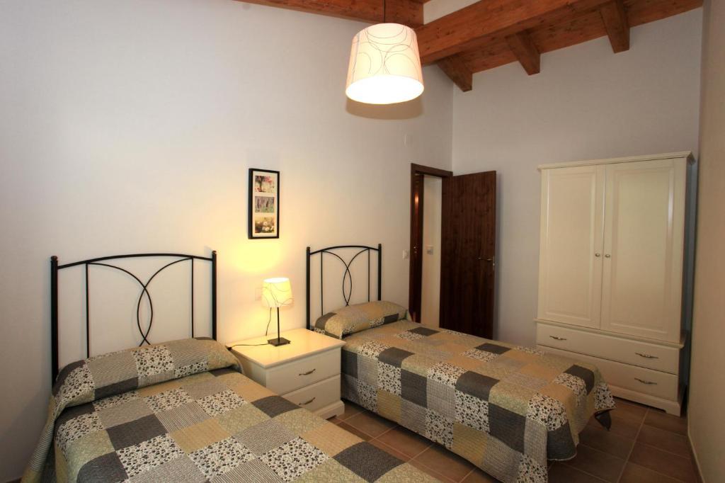 Casa Sierra De Guara Guest House Adahuesca Стая снимка